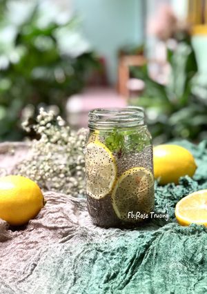 Hình của món Nước Hạt Chia Chanh Vàng.