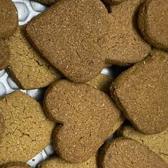 A picture of Kambu biscuit (pearl millet).