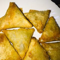 A picture of Samosa.