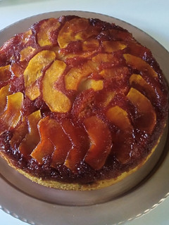 Una foto de Torta invertida de manzanas