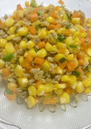 Hình của món Ngô ngọt xào thịt.
