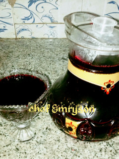A picture of Zobo/Hibiscus drink.