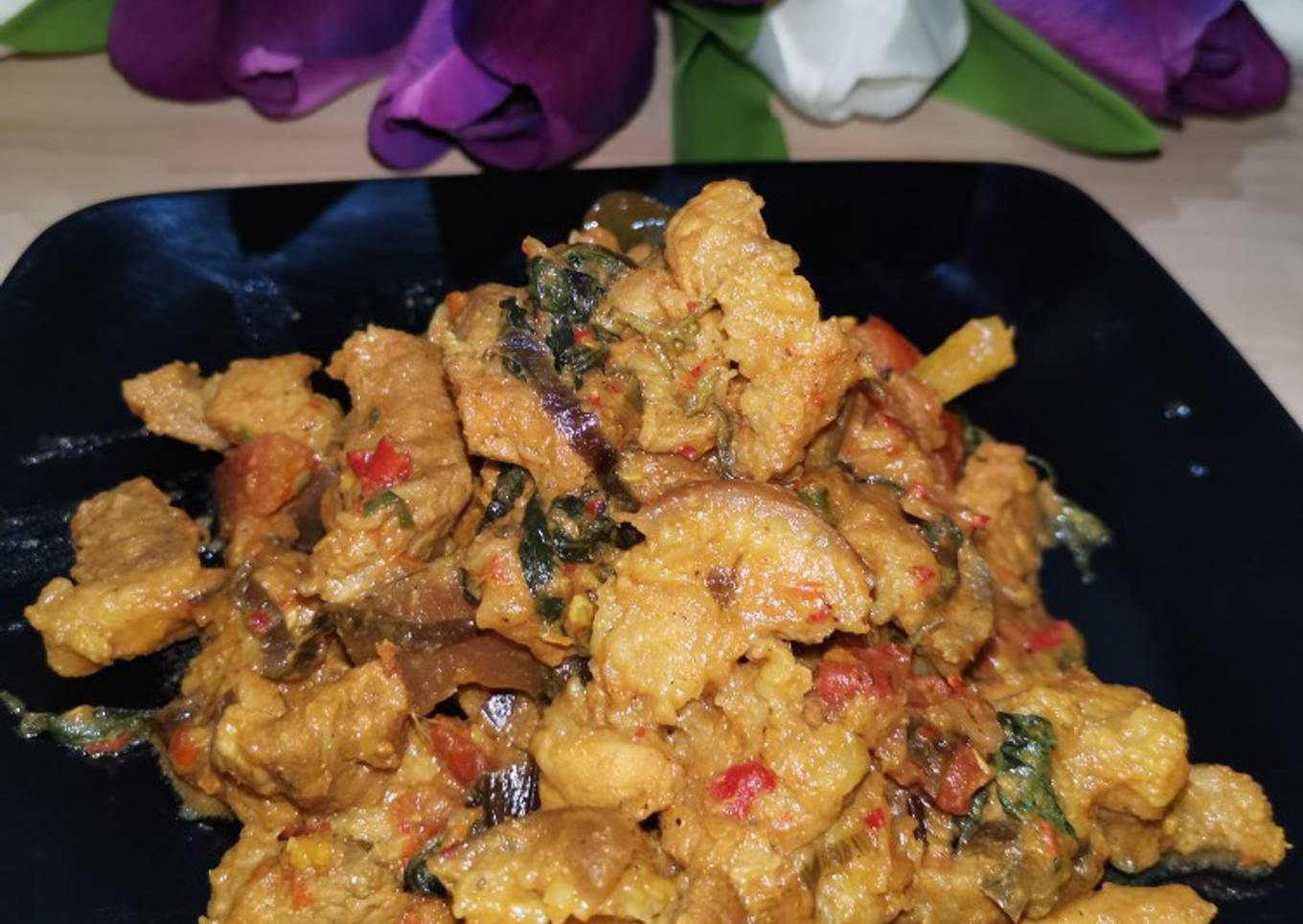 Babi masak Woku Belanga