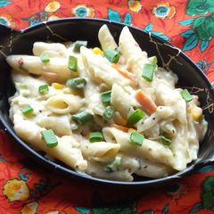 Penne Pasta in White Sauce A picture of Penne Pasta in White Sauce.