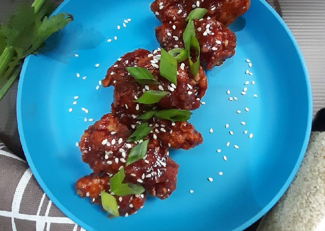 KOREAN SPICY CHICKEN (DDAK GAN JEONG)