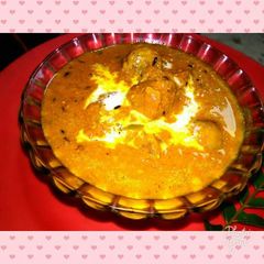 A picture of Besan ke gatte ki sabzi.