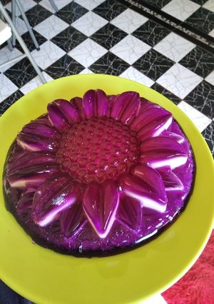 Una foto de Gelatina flotante 😋🌻🇵🇾
