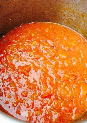 A picture of Tomato gravy.