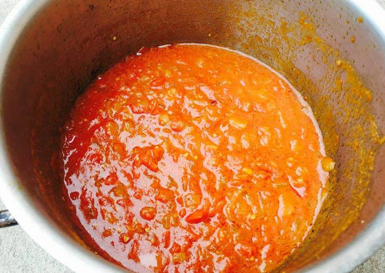 How to Prepare Favorite Tomato gravy
