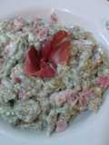 Spatzle al basilico con panna e speck