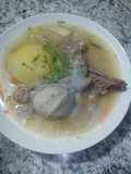 Caldo de cordero con criadillas