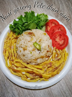Foto resep Nasi goreng Pete ikan asin