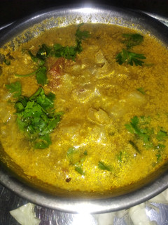 முட்டைக்கோஸ் உருளைக்கிழங்கு சப்ஜி (Muttaikosh urulaikilanku sabji recipe in tamil) செய்முறை முக்கிய புகைப்படம்