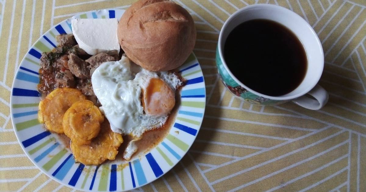 desayuno ecuatoriano