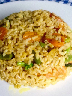 Una foto de Flan de dos arroces con verduras variadas y cinco especias