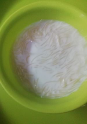 A picture of Vermicelli kheer.