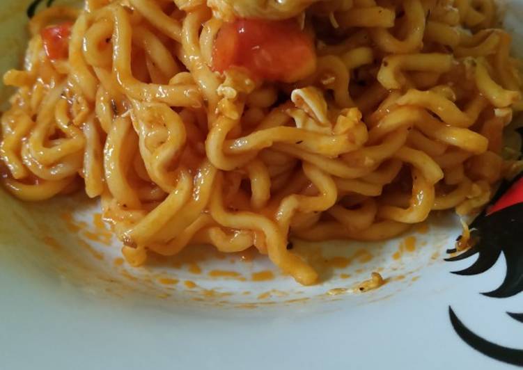 Resep Mi Telur Saus Spaghetti yang Enak Banget