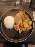 Pollo al jugo con verduras