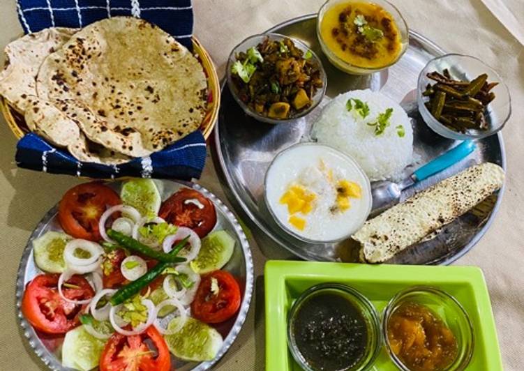 Barbatti Aloo,Mango Raita & Fried Parwal(pointed gourd)