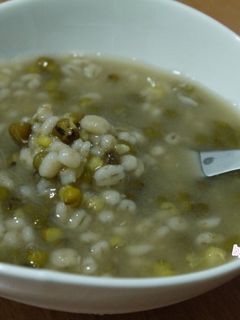 綠豆薏仁湯---大同電鍋 的食譜成品照片