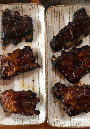 Una foto de Costillas de cerdo con salsa barbacoa