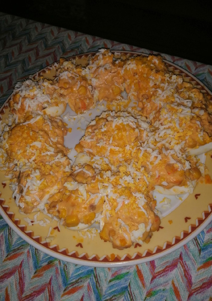 Una foto de Huevos rellenos a mi manera!!
