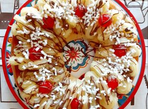 Una foto de Rosca de Pascua rellena con dulce de leche y trenzada 🐰