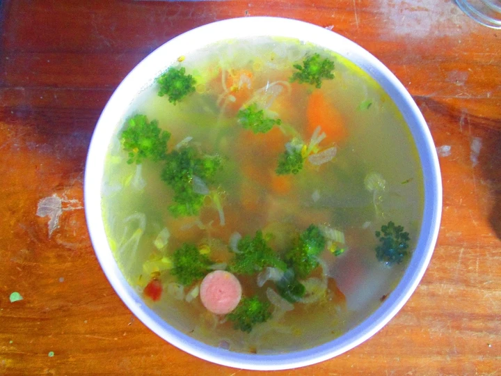 Cara Gampang Membikin Resep Sup Sosis Pelangi Magic Com yang  Bikin Ketagihan Anti Ribet, Lezat Sekali