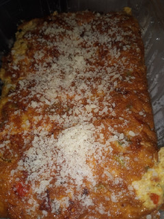 Una foto de Omelette de vegetales y tocino