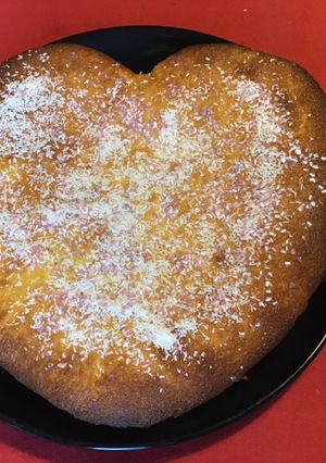 Une photo de Gâteau scintillant saint Valentin à la noix de coco et vanille
