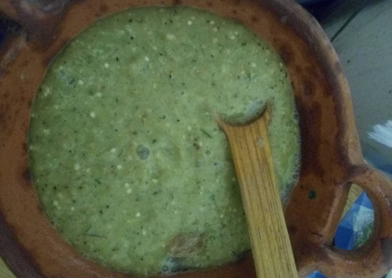 Salsa verde con pipicha