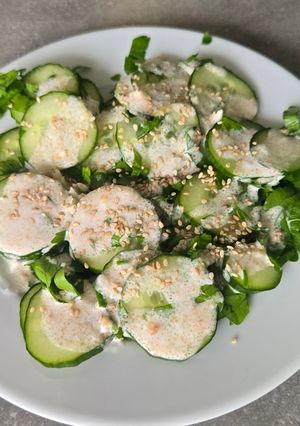 Une photo de Salade de concombre au lait de coco