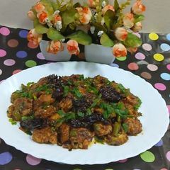A picture of Chili garlic Prawns.