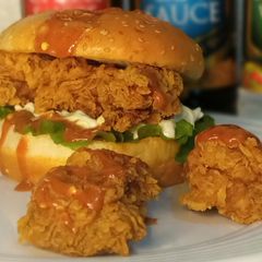 A picture of Chicken zinger burger.