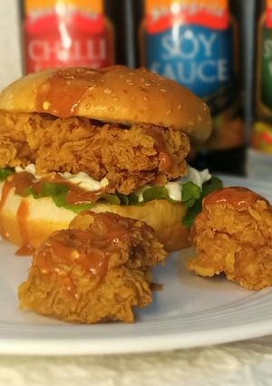 A picture of Chicken zinger burger.