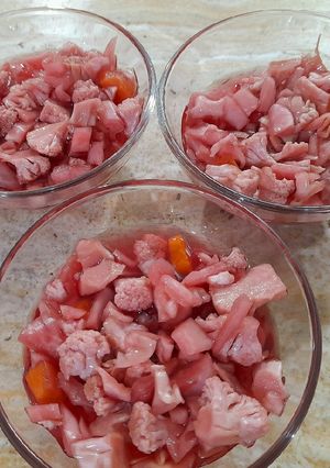 عکسی از دستور ترشی گل کلم و کلم بنفش