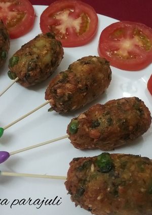 A picture of Peas, bhatt and potato ke cutlets.