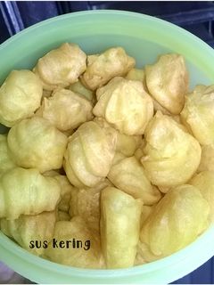 Foto resep Sus Kering Keju (PR_SoesBukanSusi)