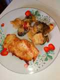 Filetes de pollo con verduras grilladas