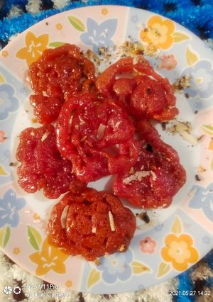 A picture of Instant jalebi.