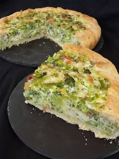 Una foto de Tarta de brócoli (crostrata)