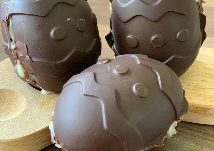 Steps to Make Speedy Vegan Creme Egg