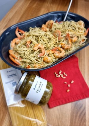 Une photo de °Pâtes aux crevettes sauce crème et pesto°