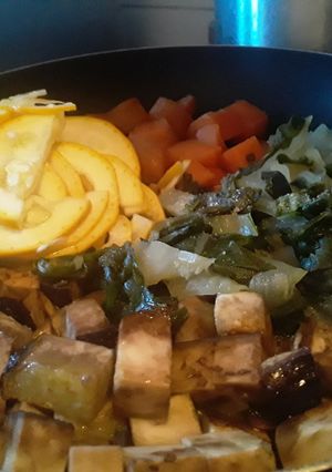 Una foto de Salteado de Vegetales!!! 🥒🥑🍆🥕🥗🥙🍱🍚