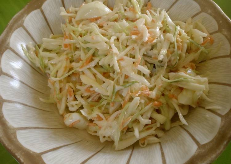 How to Make Quick Coleslaw