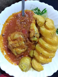 A picture of Sweet potato with chicken stew.