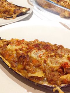 Una foto de Berenjenas / Calabacines rellenos gratinados sin PLV, o con🤔