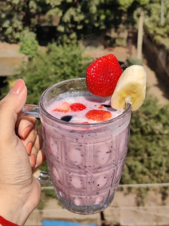Recipe Banana berry smoothie the Delicious Tasty