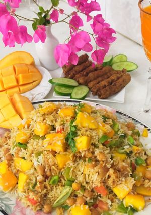 A picture of Mango chickpeas rice with frozen seekh kabab /Summer recipe.
