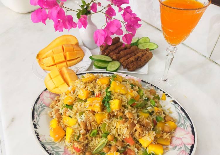 Recipe of Speedy Mango chickpeas rice with frozen seekh kabab /Summer recipe
